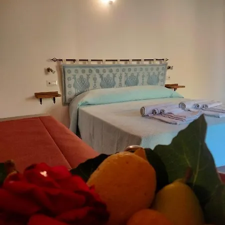 I Doni Del Mandorlo مزرعة للإقامة *
