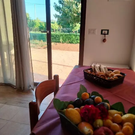Farm stay I Doni Del Mandorlo *